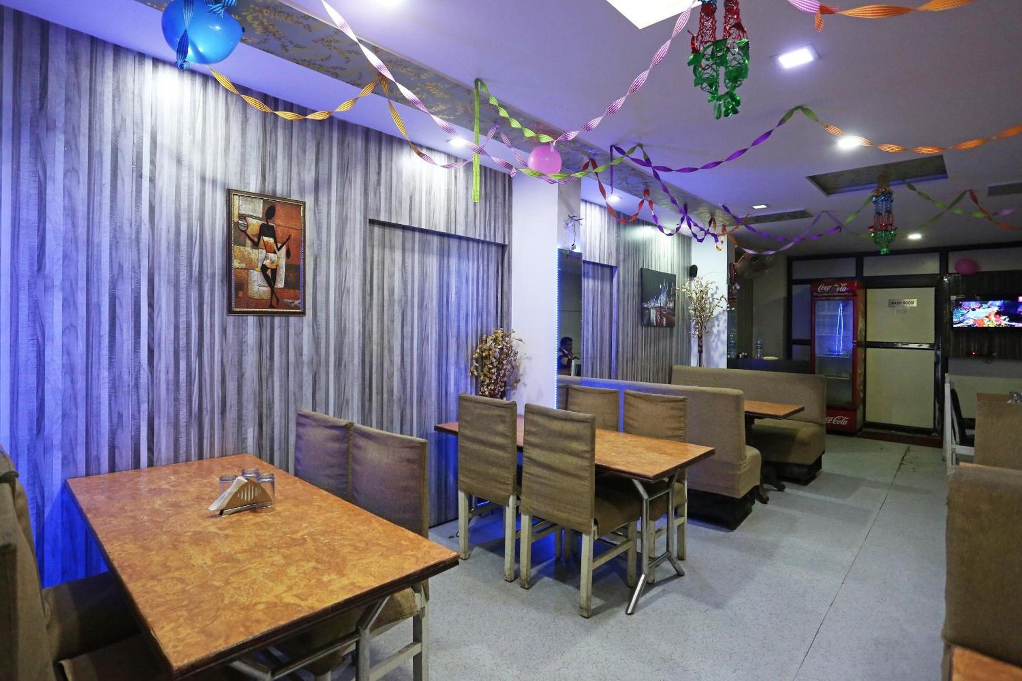 Hotel O Kanha Continental Agra  Buitenkant foto