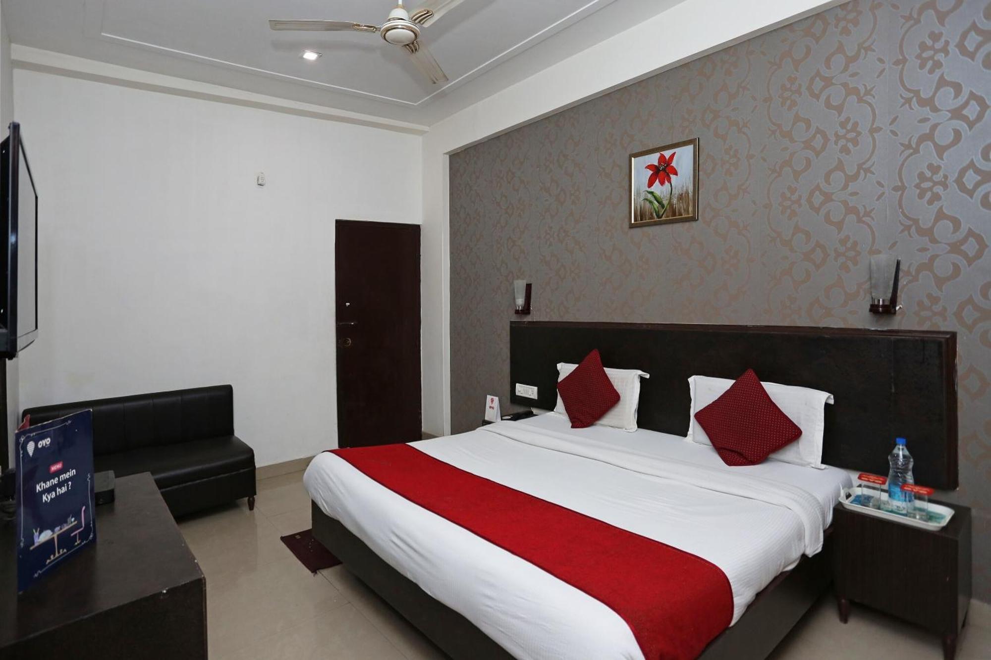 Hotel O Kanha Continental Agra  Buitenkant foto
