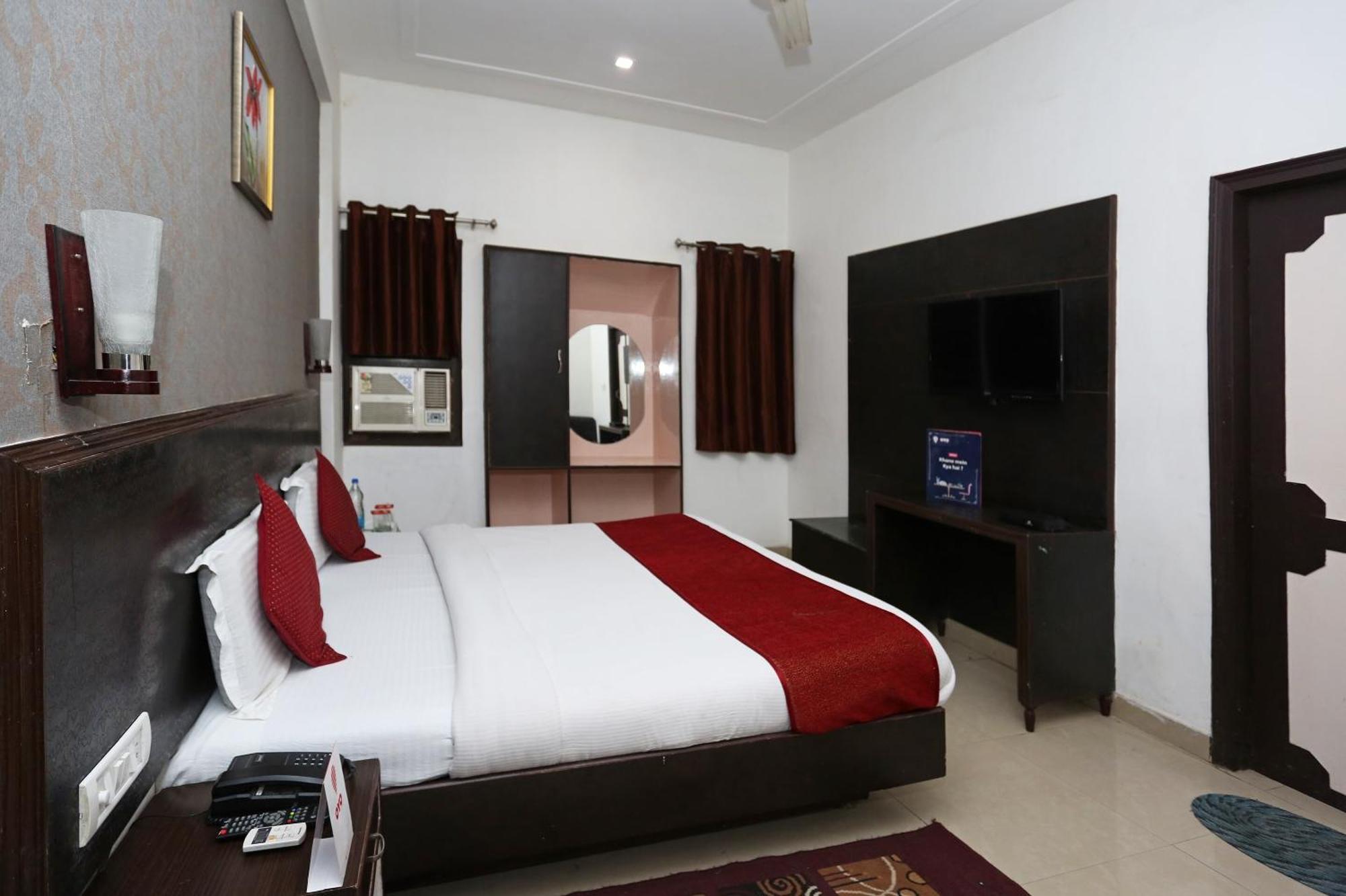 Hotel O Kanha Continental Agra  Buitenkant foto